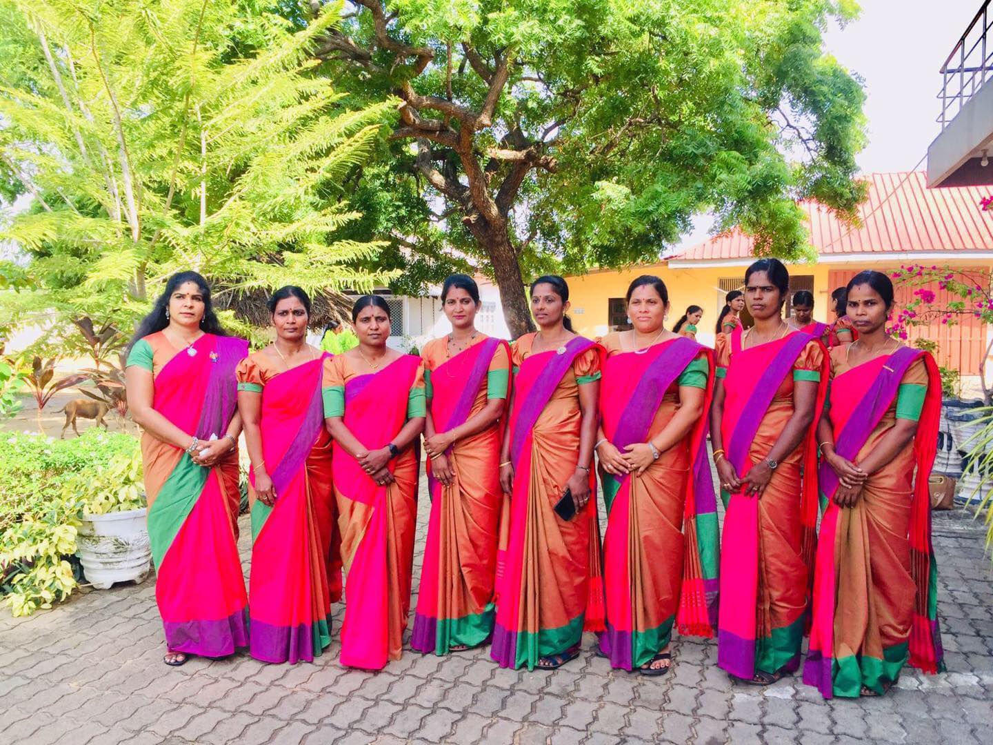 uniform-sarees.jpg